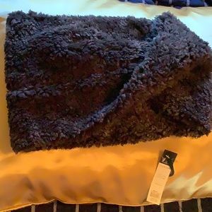 Jack & Missy infinity scarf